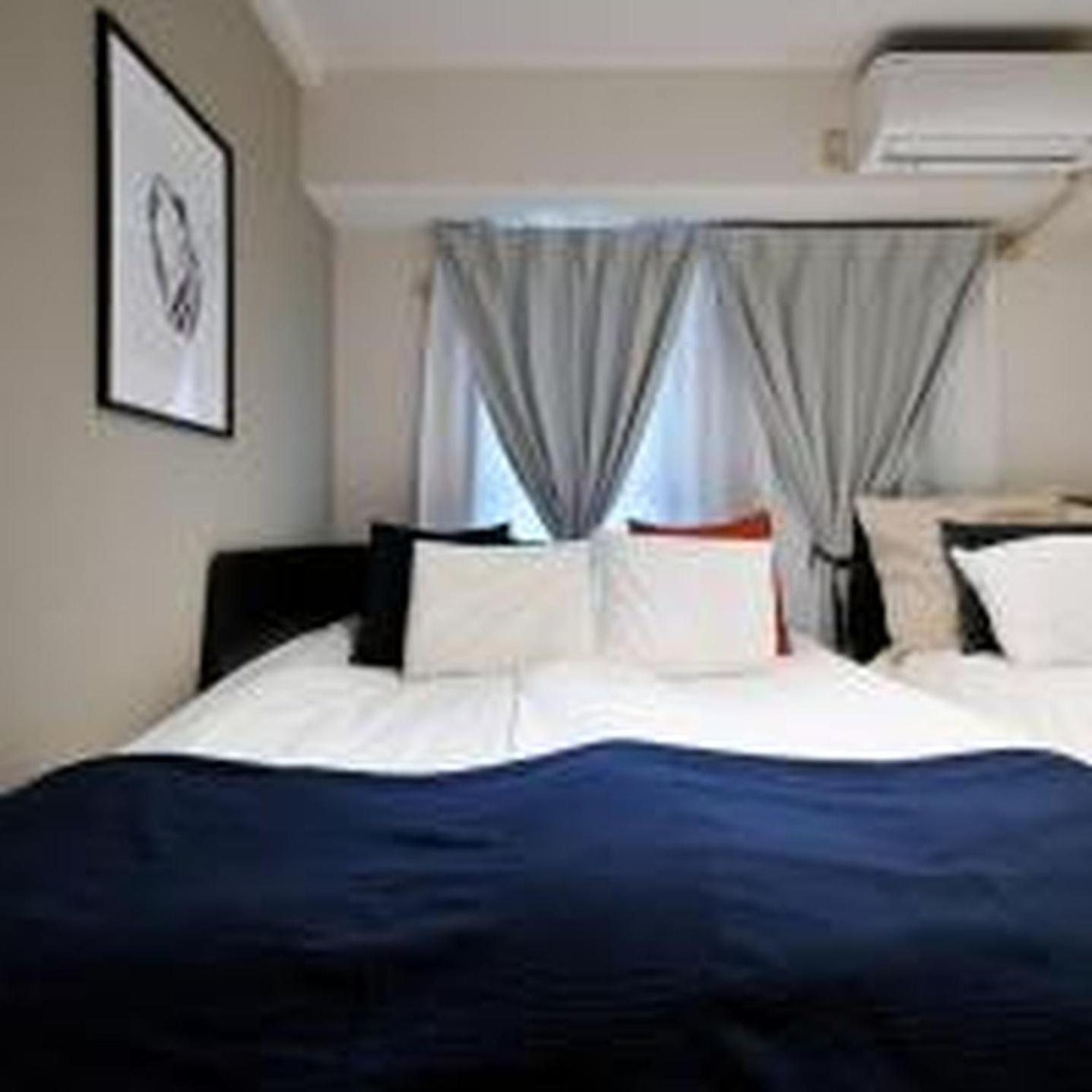 Appartement コンフィデンスロン604 *